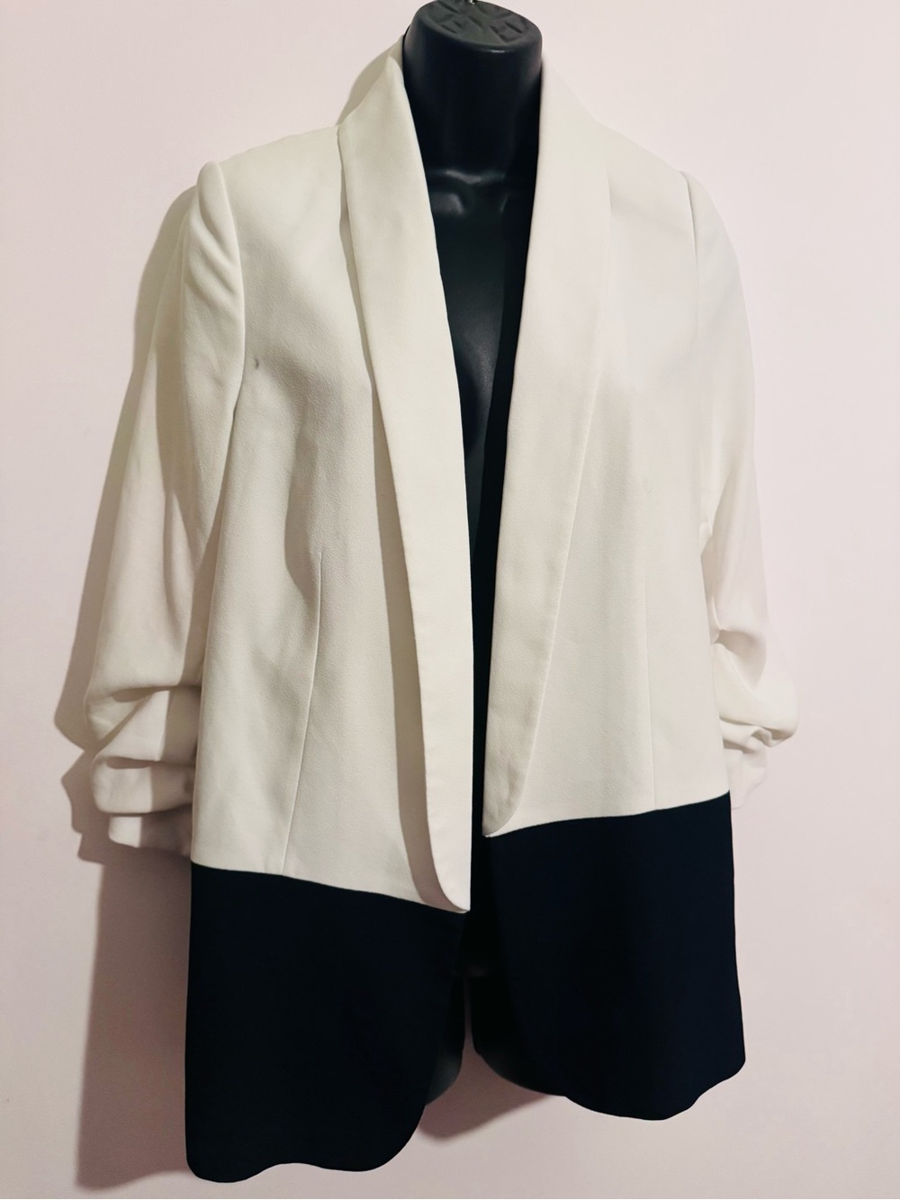 Joie White & Navy Blazer